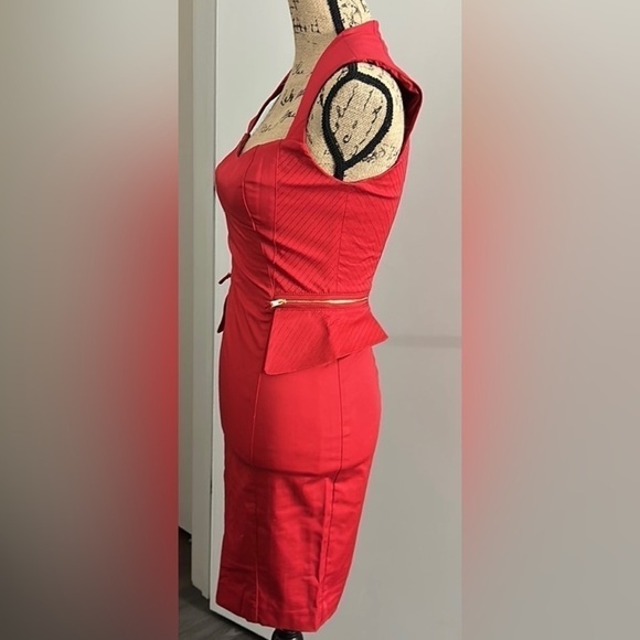 BEBE Peplum Bodycon Sleeveless Dress - Picture 2 of 4